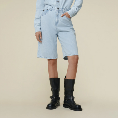 Camille short