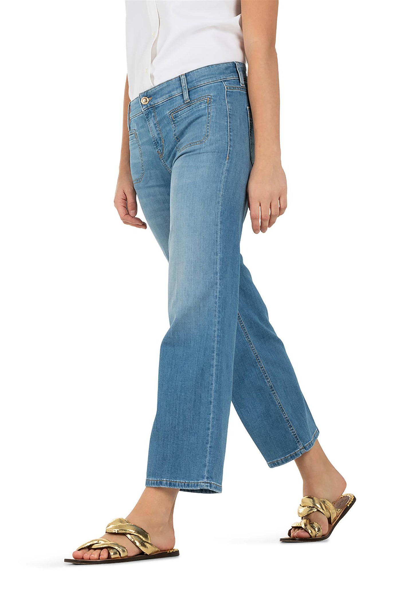 Tess Cropped