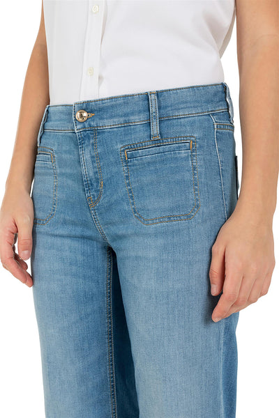 Tess Cropped