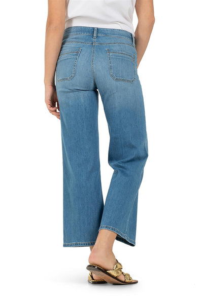 Tess Cropped