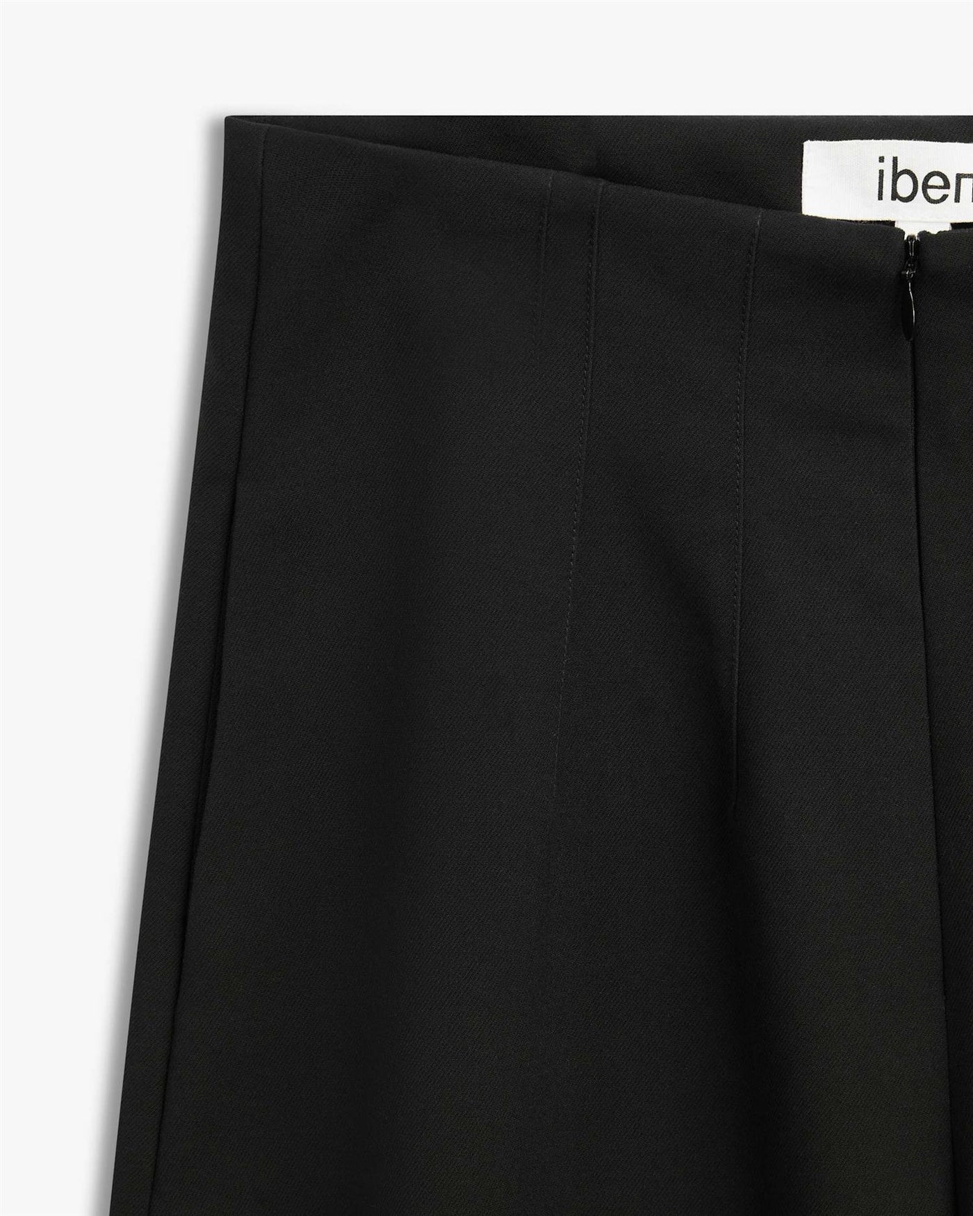Smooth Barrel Pants