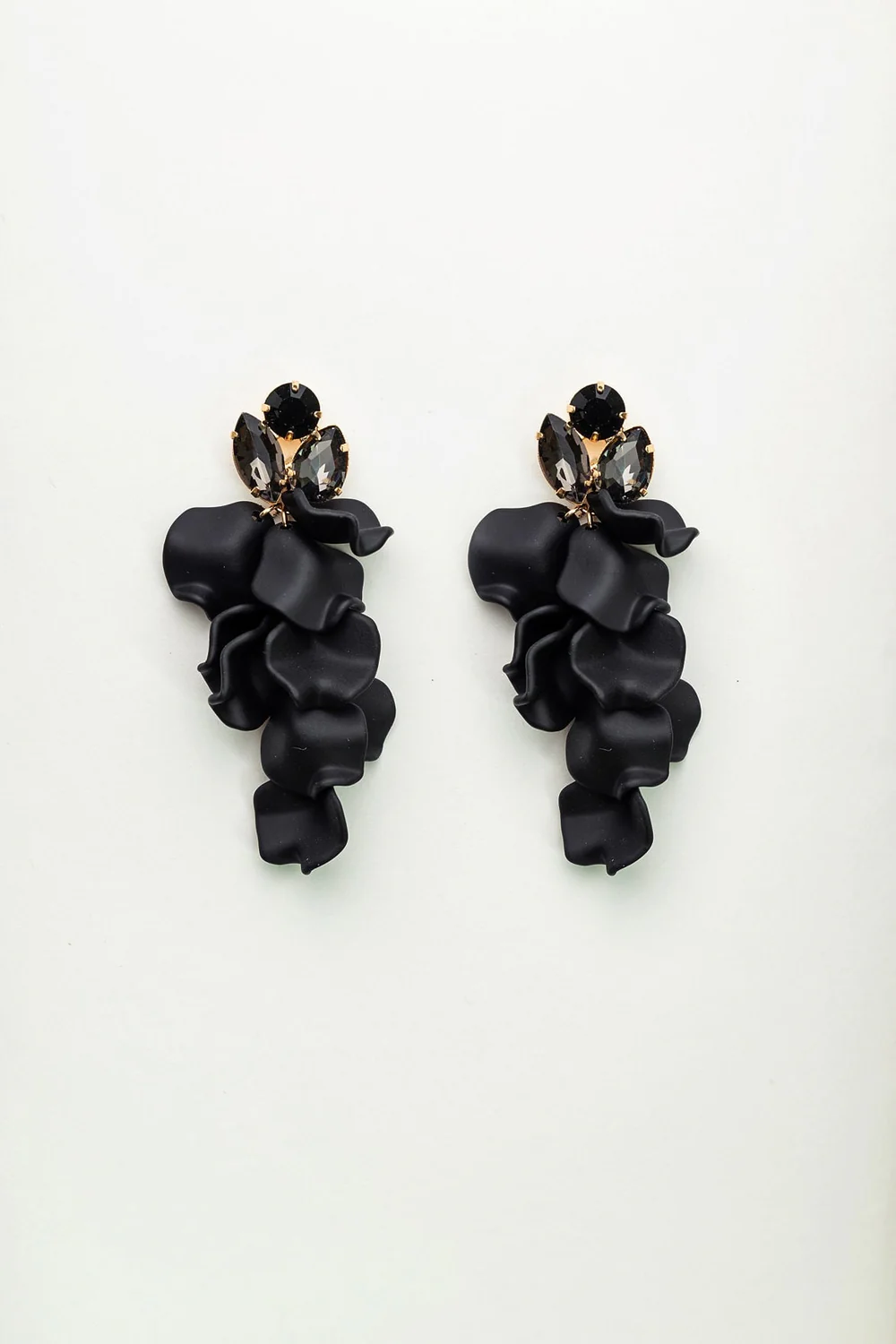 Leaf stone earrings