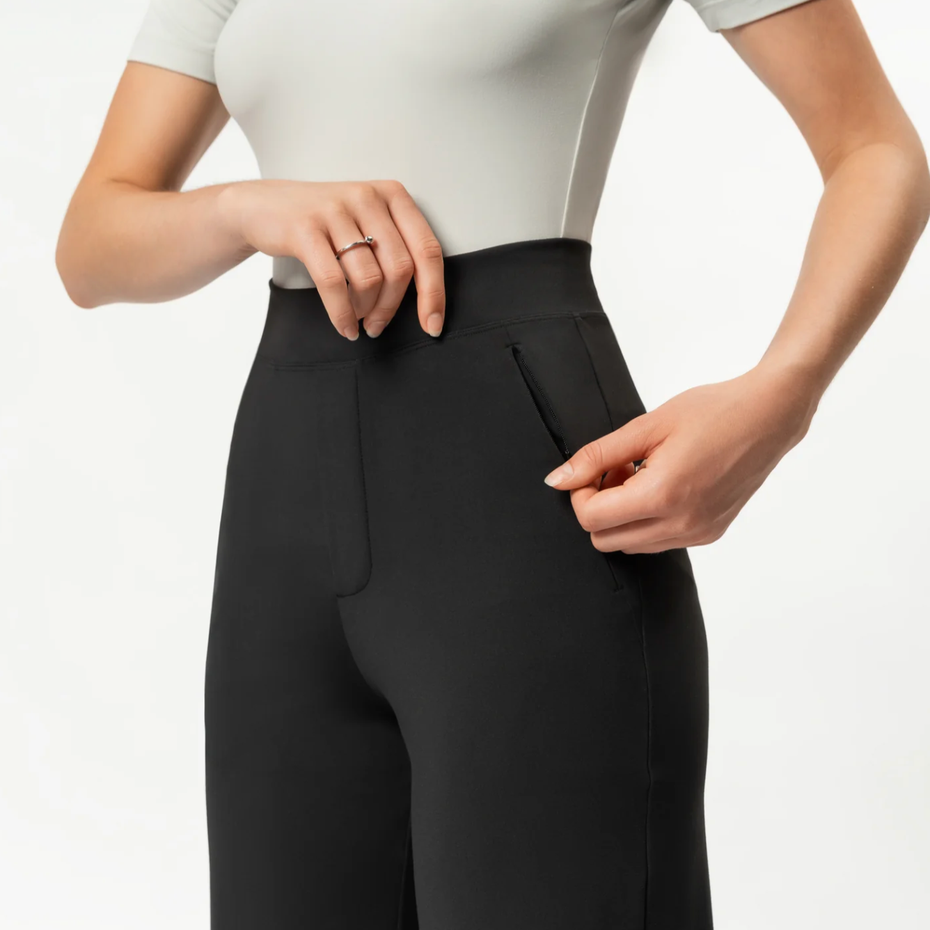 Asana relaxed straight pant