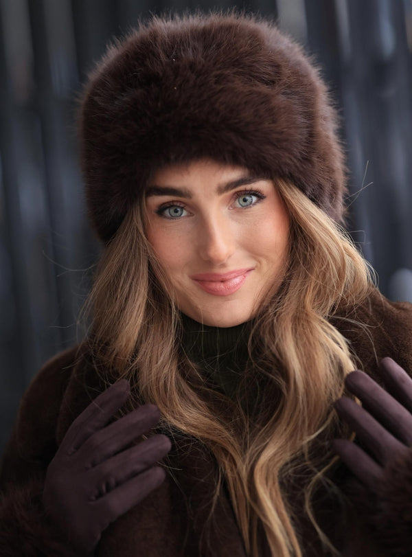 Pillbox hat