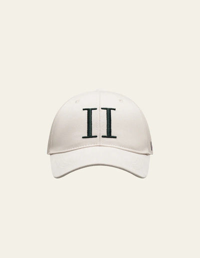 Baseball cap suede