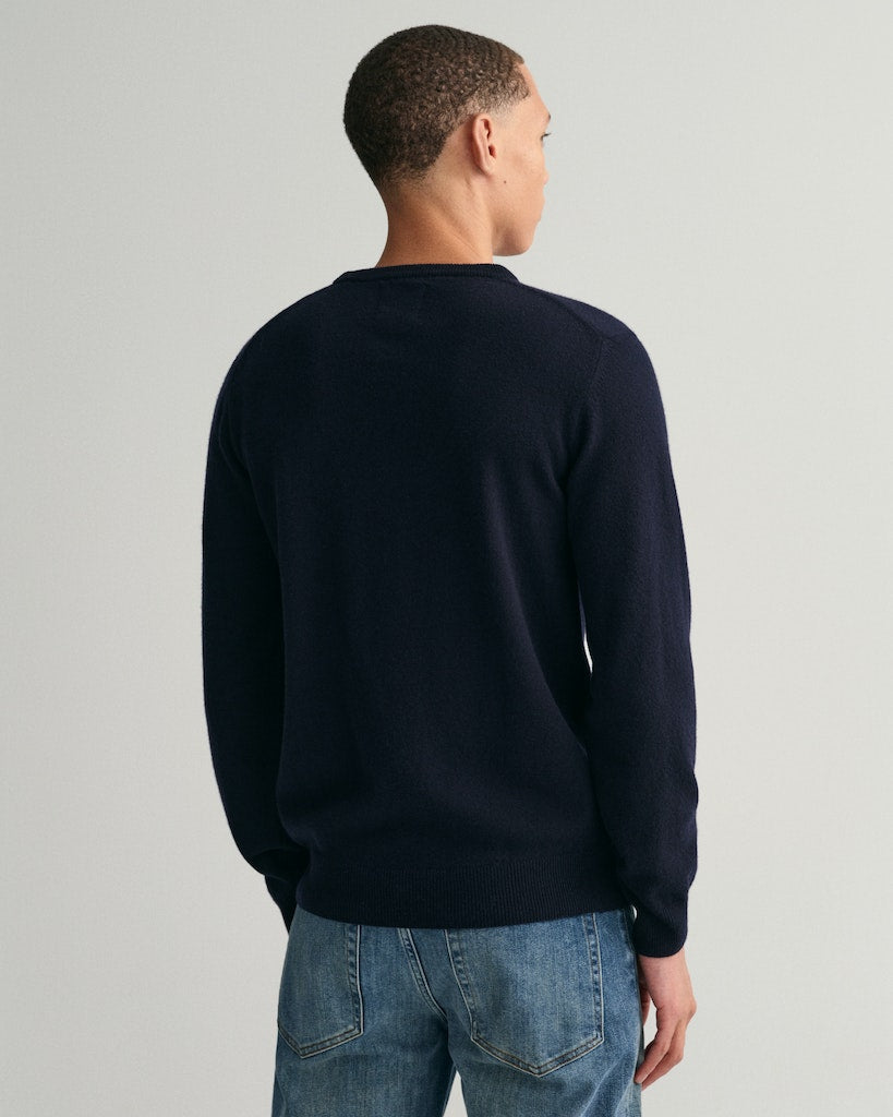 Reg shield c-neck sweat