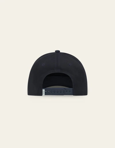 Baseball cap suede