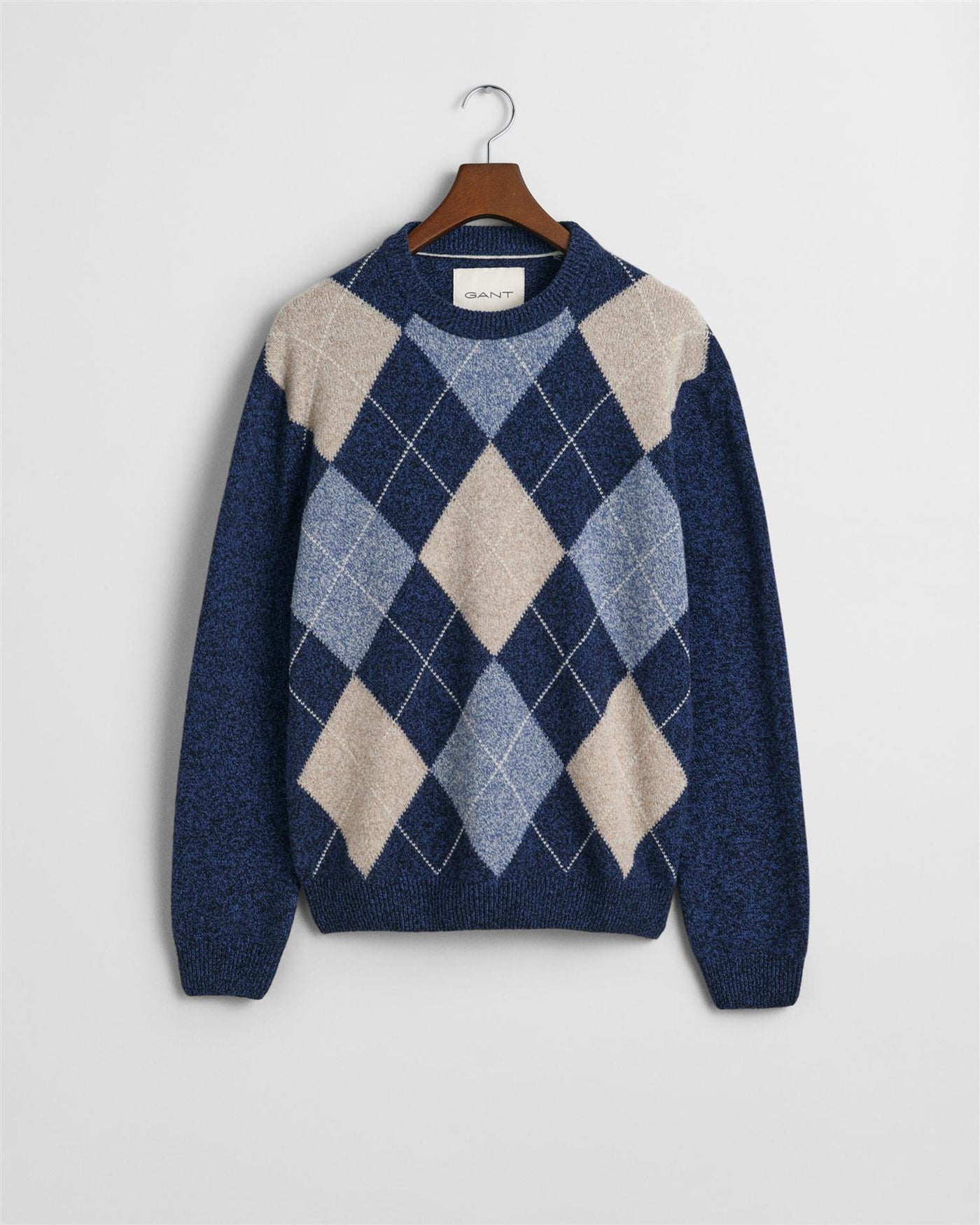 Argyle c-neck