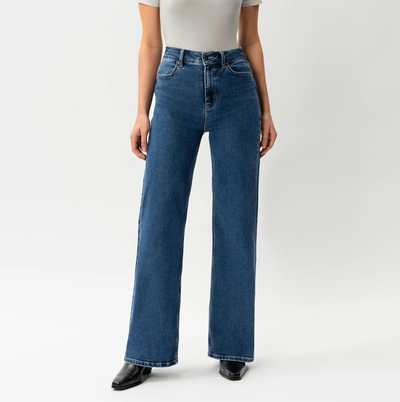 Relaxed ComfortDenim Jeans
