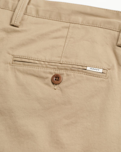 Slim twill shorts