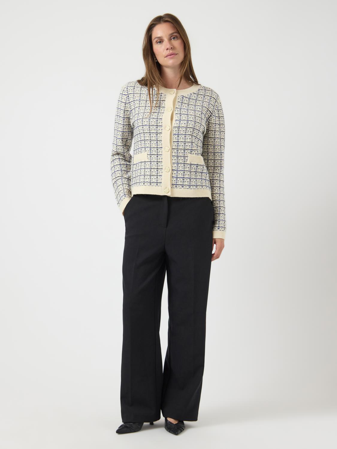 Yaslivia Ls Short Knit Cardigan