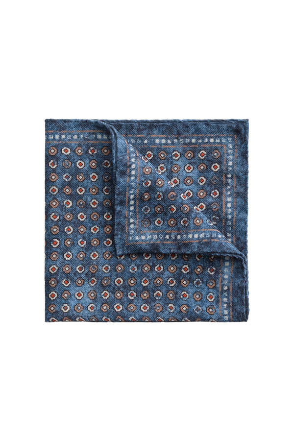 Handkerchief