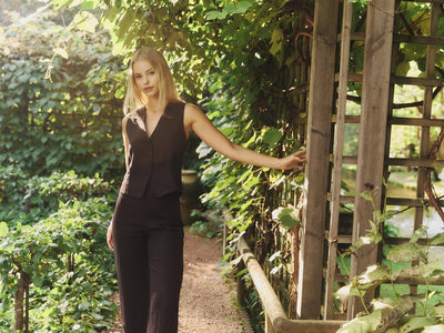 Johanne Linen Vest