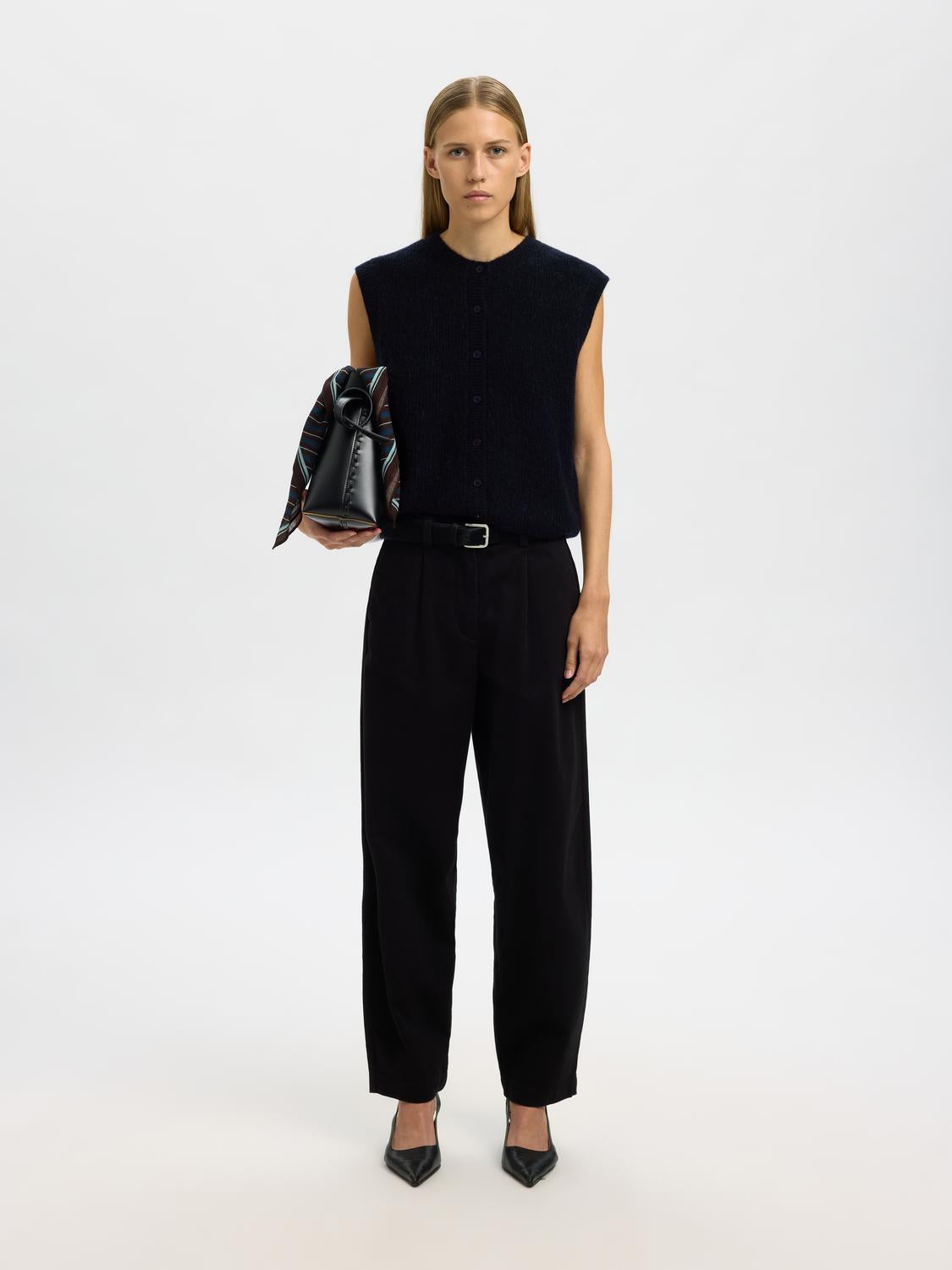 Slflulu Sl Button O-Neck Vest