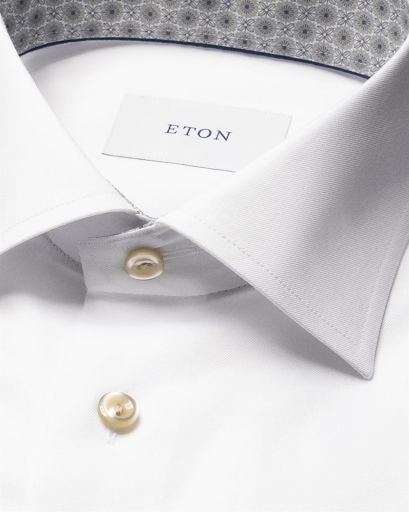 Medallion Effect Signature Twill Shirt Slim fit
