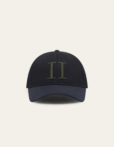 Baseball cap suede