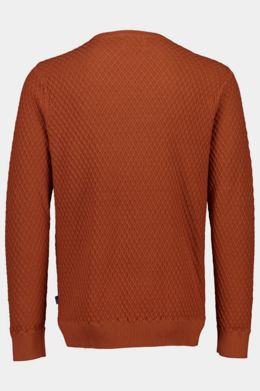 Cable knit jumper