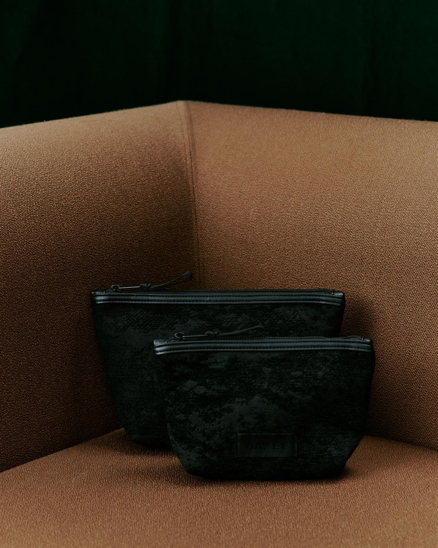 GW J Dusk Case Set 2