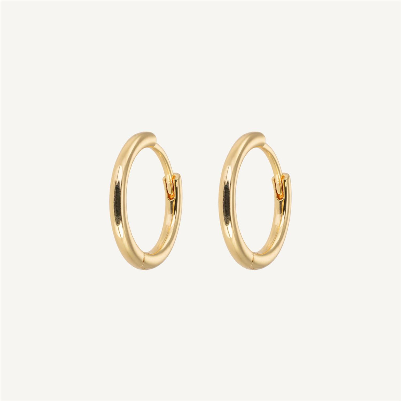 MEDIUM GOLD HOOPS
