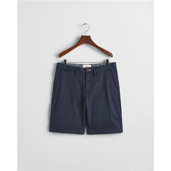 Slim twill shorts