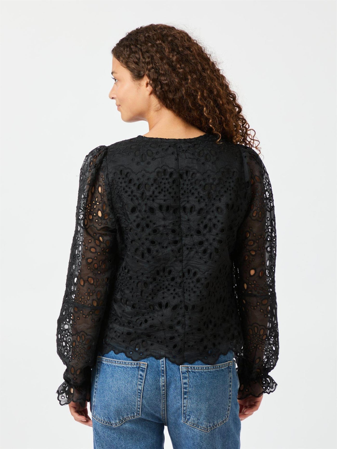 Candice Embroidery Blouse