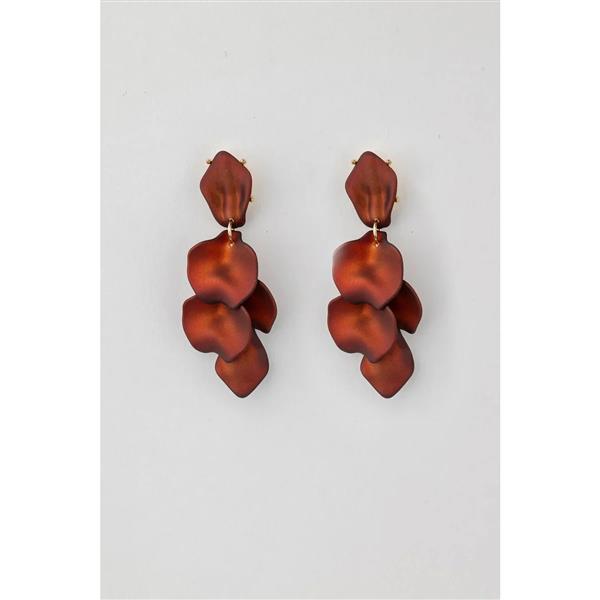 Leaf earrings metallic