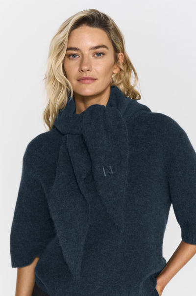 Maggy Knitted Scarf