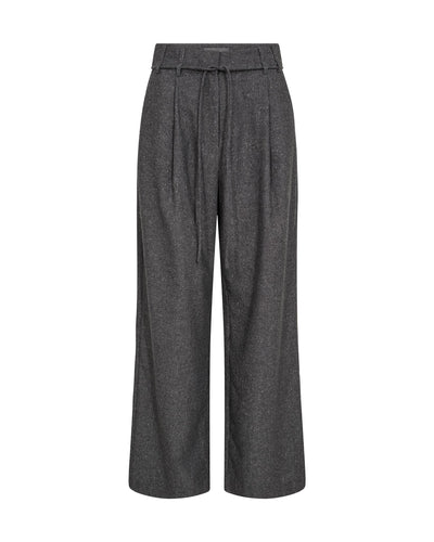 MMLeslie Zenia Pant