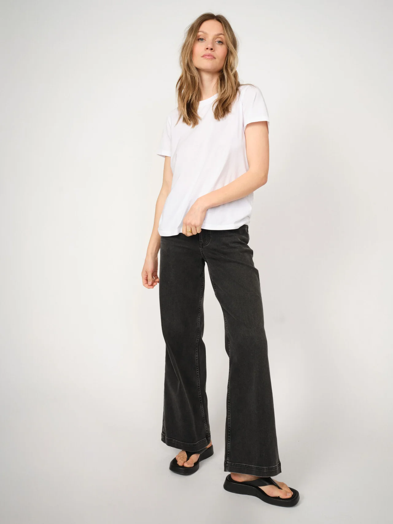 MMDara Deluxe Jeans