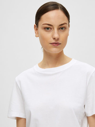 My essential SS O-Neck TEE