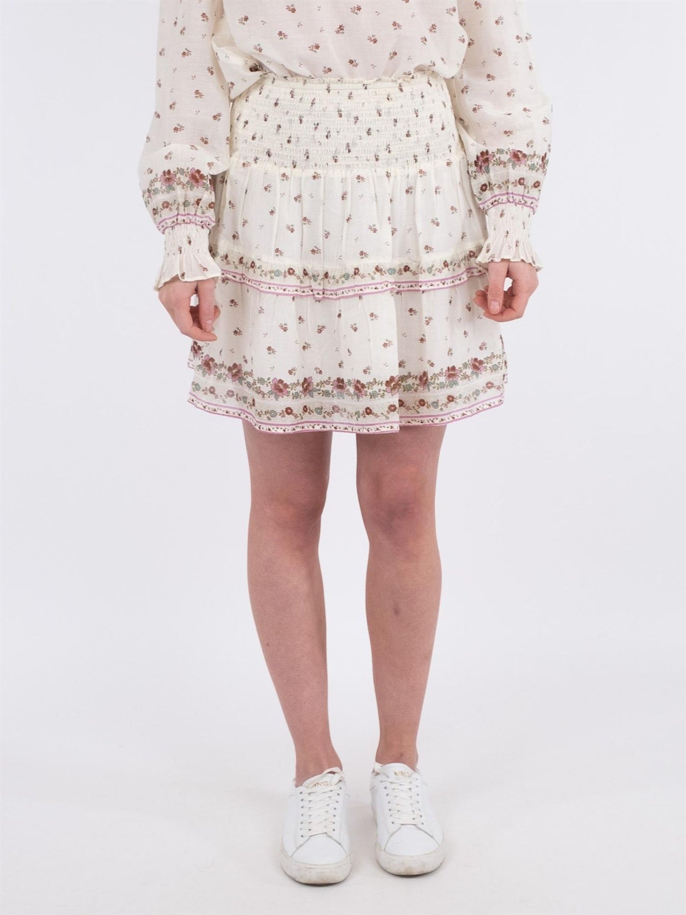 Lando S Belle Border Skirt